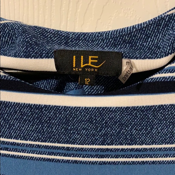 Blue and white stripe dress - Picture 5 of 5